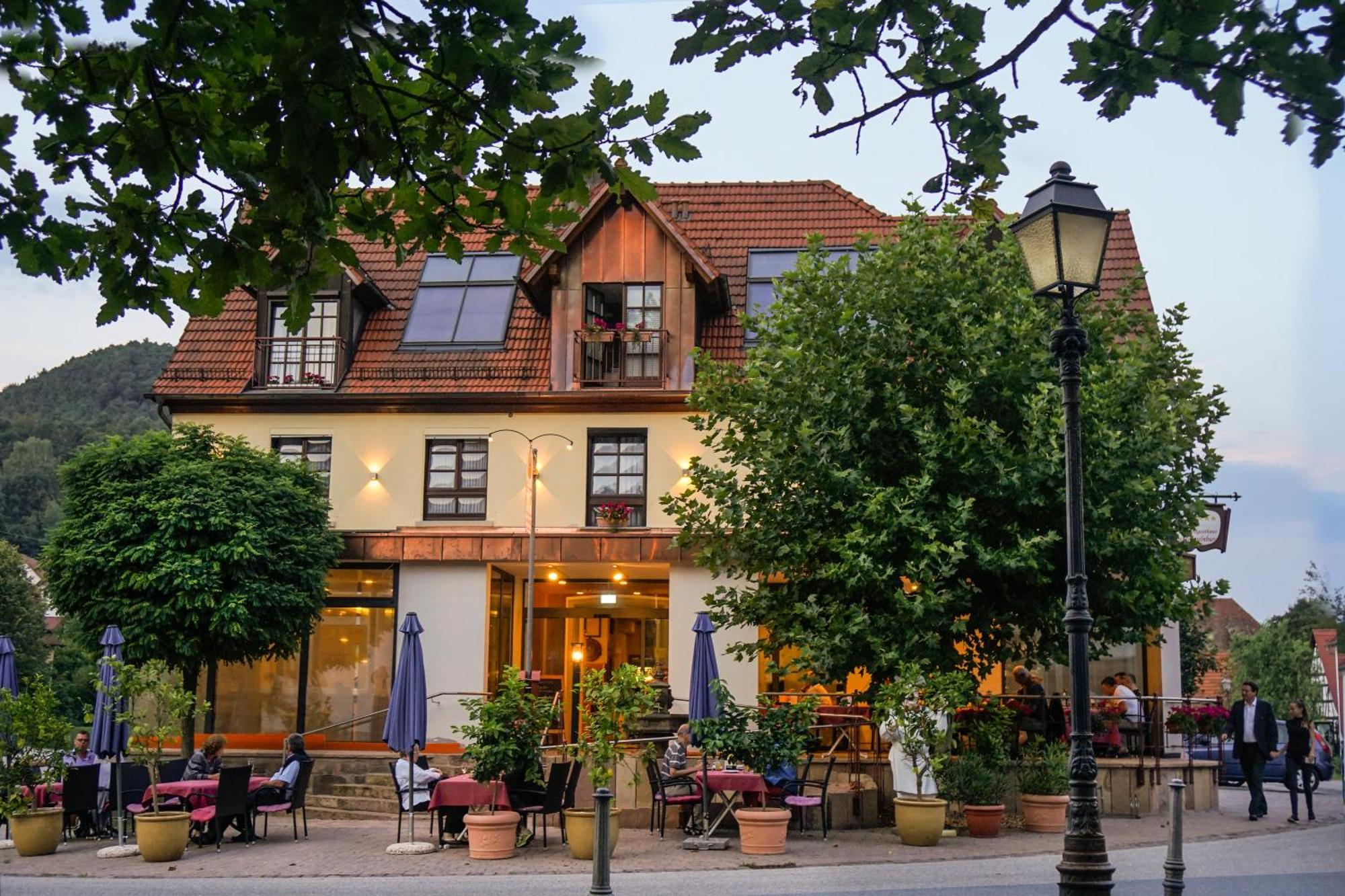Naturhotel Wegelnburg Nothweiler Exterior foto